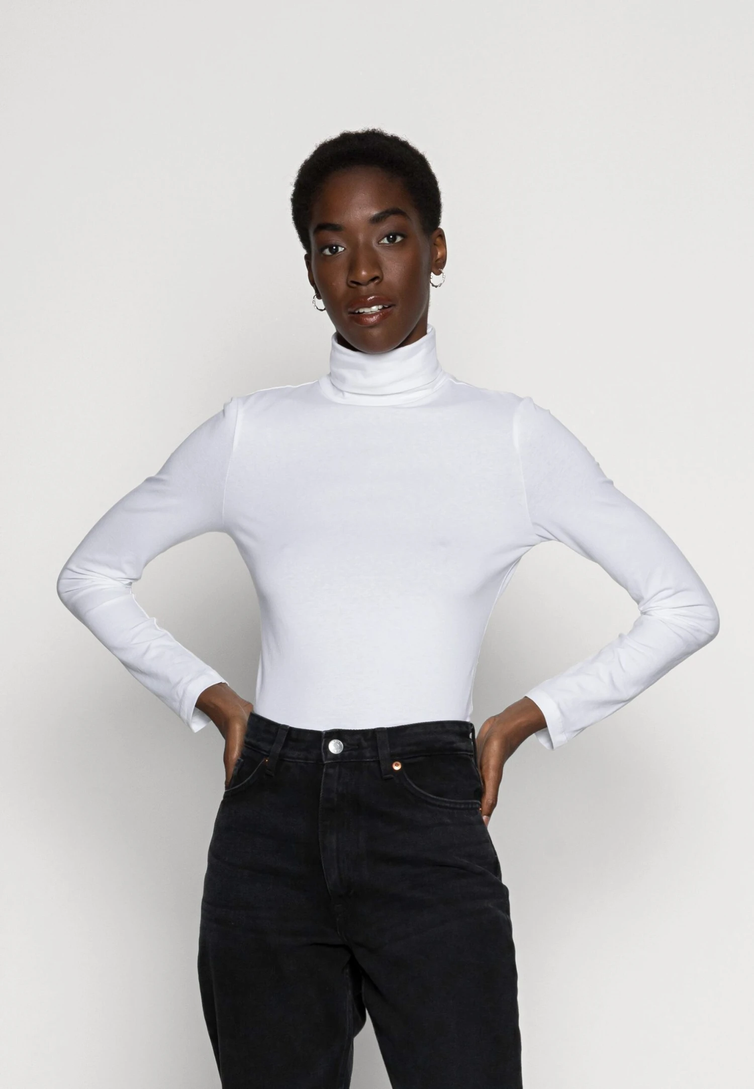 Anna Field Longsleeve - White 1 Anna Field Longsleeve - White