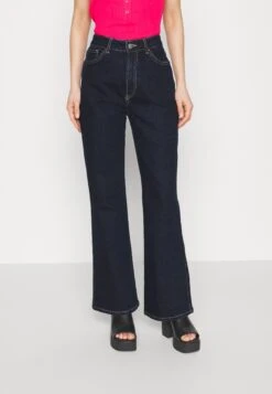 Anna Field 33 Kick Flare - Bootcut Jeans - Dark Blue Denim