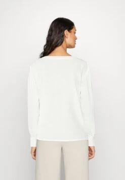 Anna Field Blouse - Off-White 8 Anna Field Blouse - Off-White -Anna Field 5711ec937d20423f9d7b661976f616f3