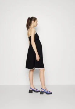 Jerseyjurk - Black/White 7 Jerseyjurk - Black/White -Anna Field 580b65e5b67845699534219374d20b31