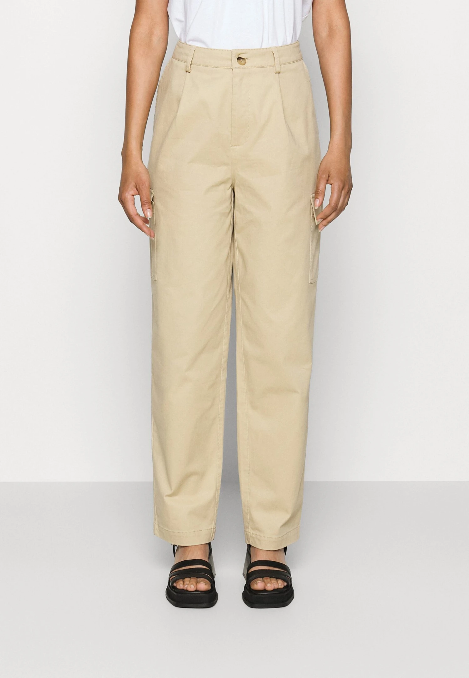 Cargo Trousers- Broek - Beige 1 Cargo Trousers- Broek - Beige