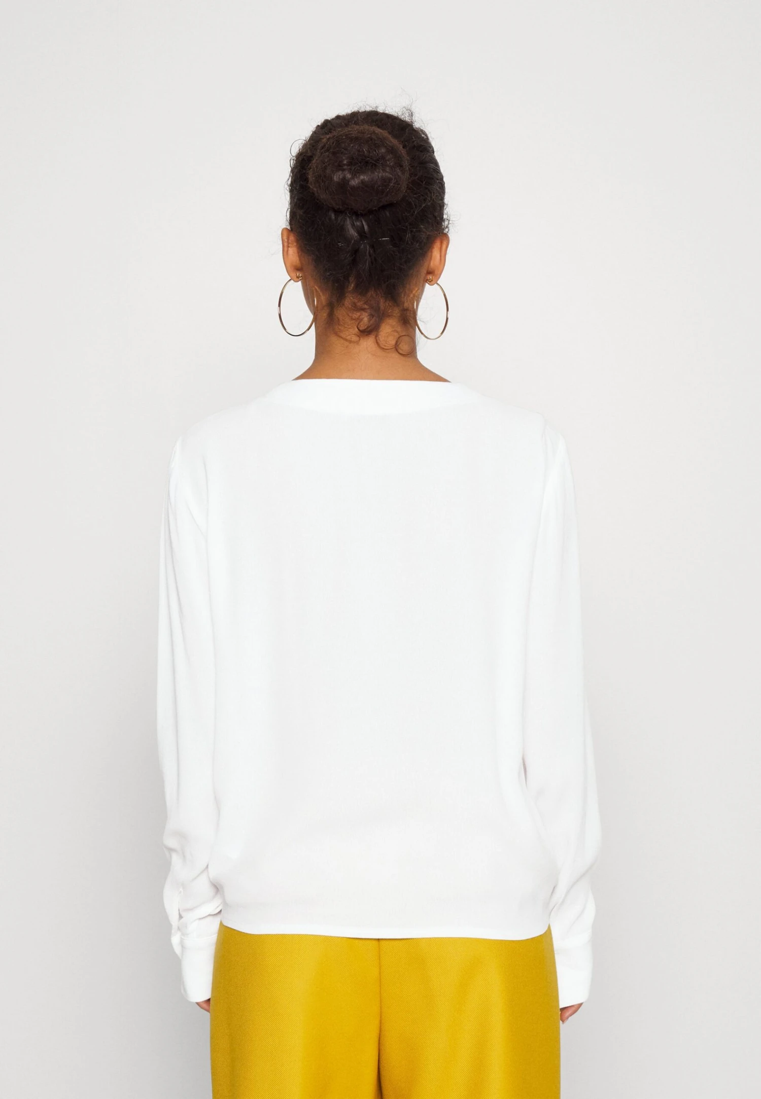 Blouse -Off-White 3 Blouse -Off-White - Afbeelding 3
