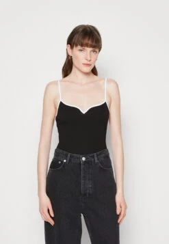 Anna Field Top - Black