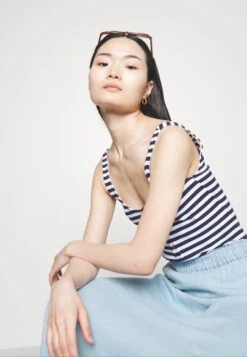 Top - White/Blue -Anna Field b481cd16646647f2a1ba2cf6884a5bfd