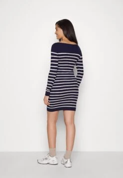 Gebreide Jurk - Blue/White 7 Gebreide Jurk - Blue/White -Anna Field c151c0c34ee24d08a9d66cb897cede9b