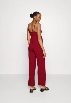 Strappy Drappy Cintered- Jumpsuit - Dark Red -Anna Field d7cda58085144bcabd572b4af95a1e81