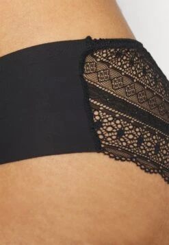 Anna Field Frolice 10Pp Short - Slip - Black 9 Anna Field Frolice 10Pp Short - Slip - Black -Anna Field db0701ab8c474f558d3b9d4f4cda0998