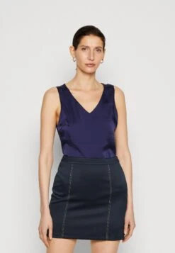 Anna Field Top - Blue