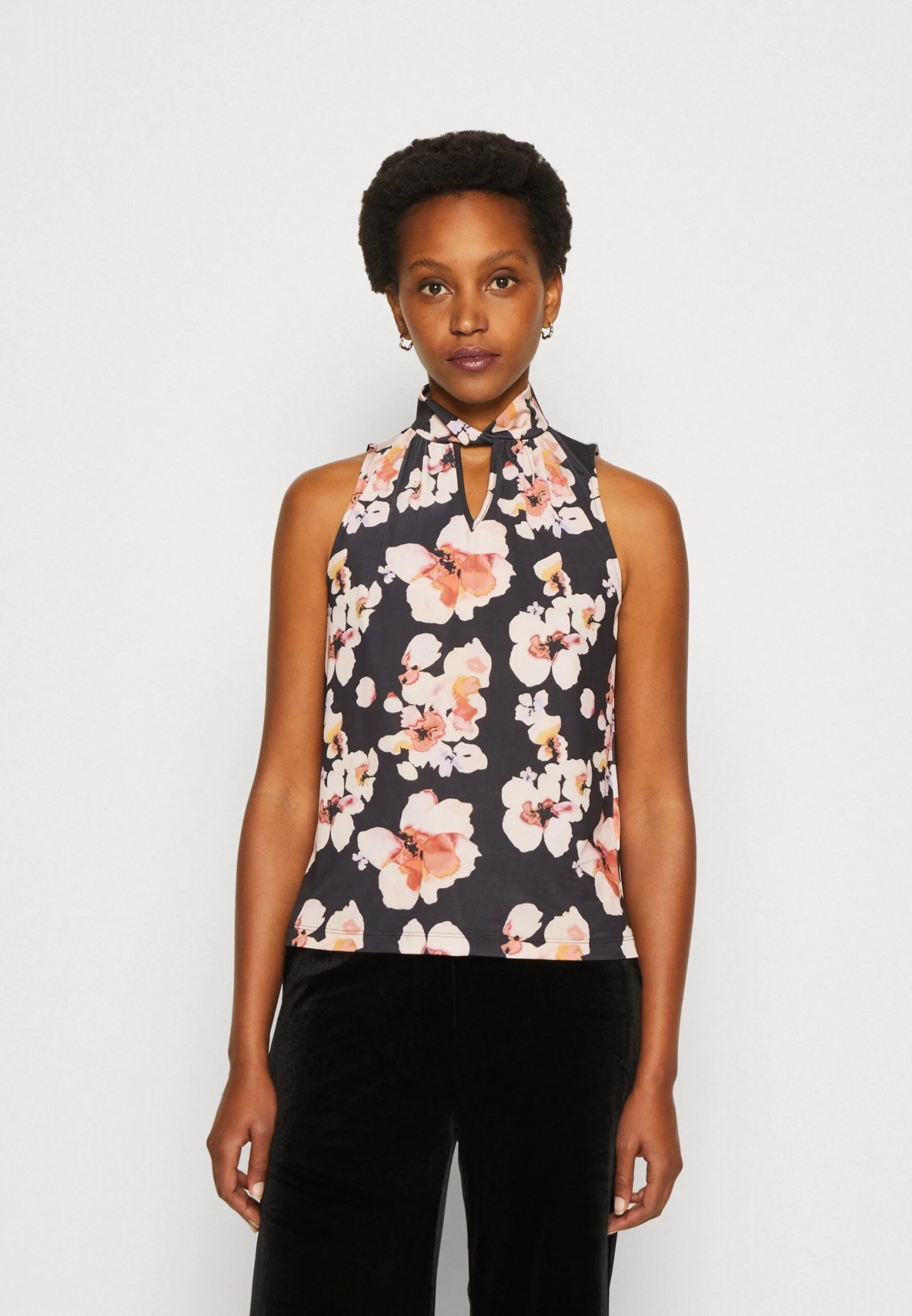 Anna Field Top - Black/Pink 1 Anna Field Top - Black/Pink