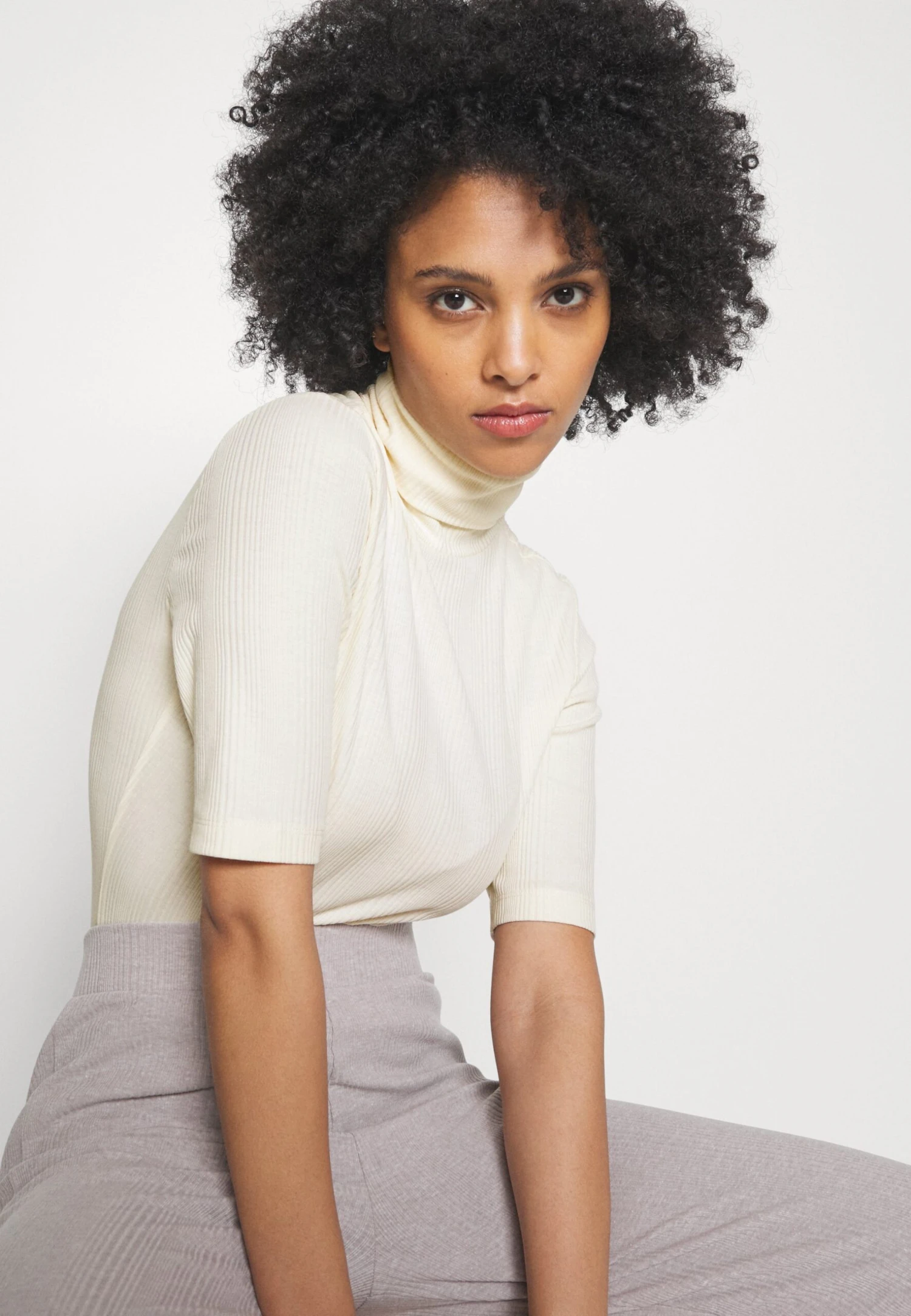 T-Shirt Basic -Off-White 4 T-Shirt Basic -Off-White - Afbeelding 4