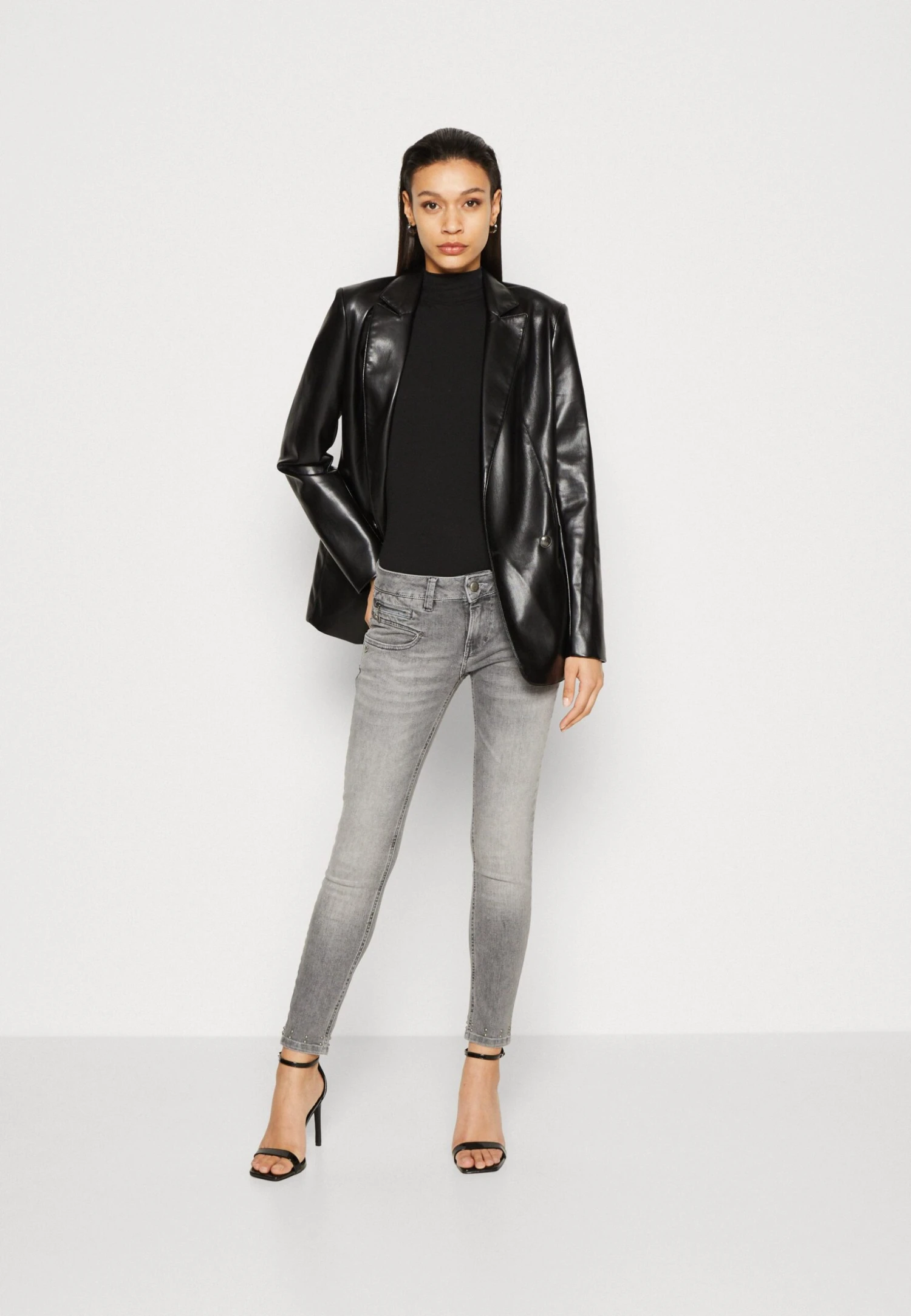 Anna Field Top - Black 2 Anna Field Top - Black - Afbeelding 2