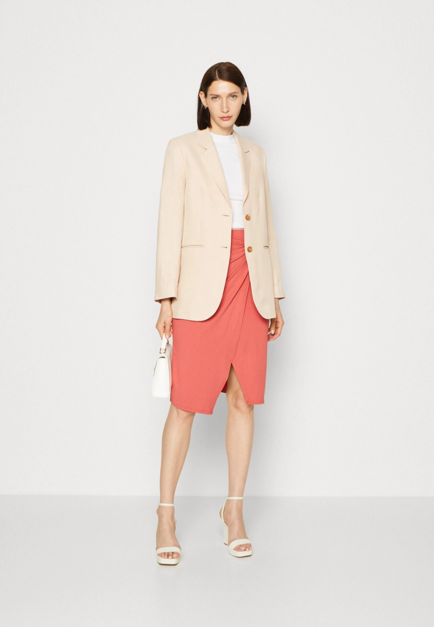 Anna Field Front Knot Midi Skirt - Kokerrok - Red 2 Anna Field Front Knot Midi Skirt - Kokerrok - Red - Afbeelding 2